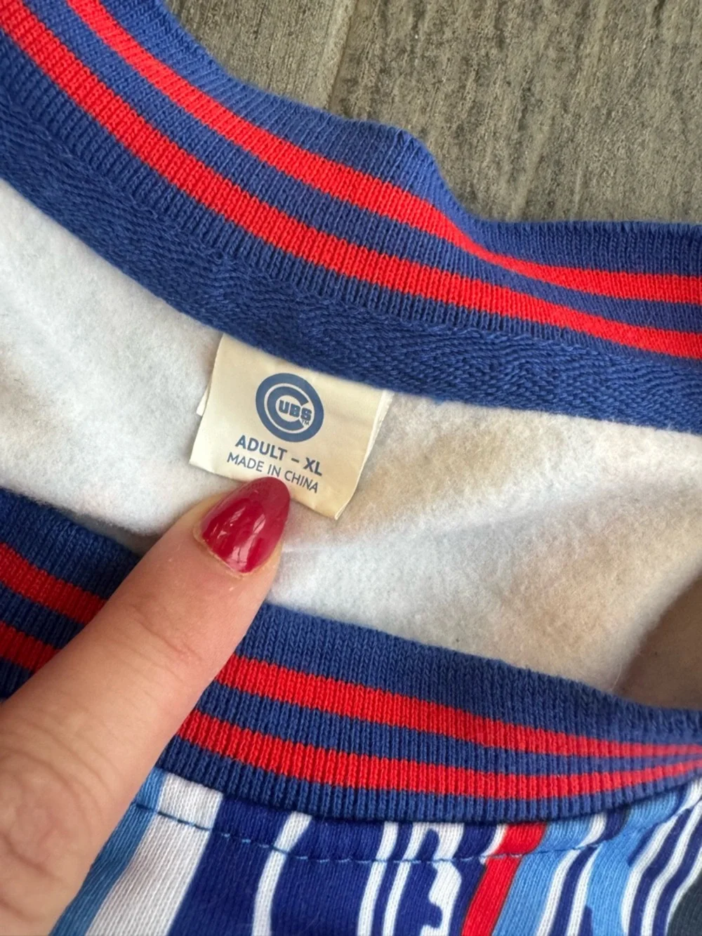 Cubs pullover adult XL